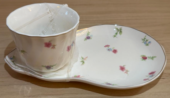 Juego de taza y platito